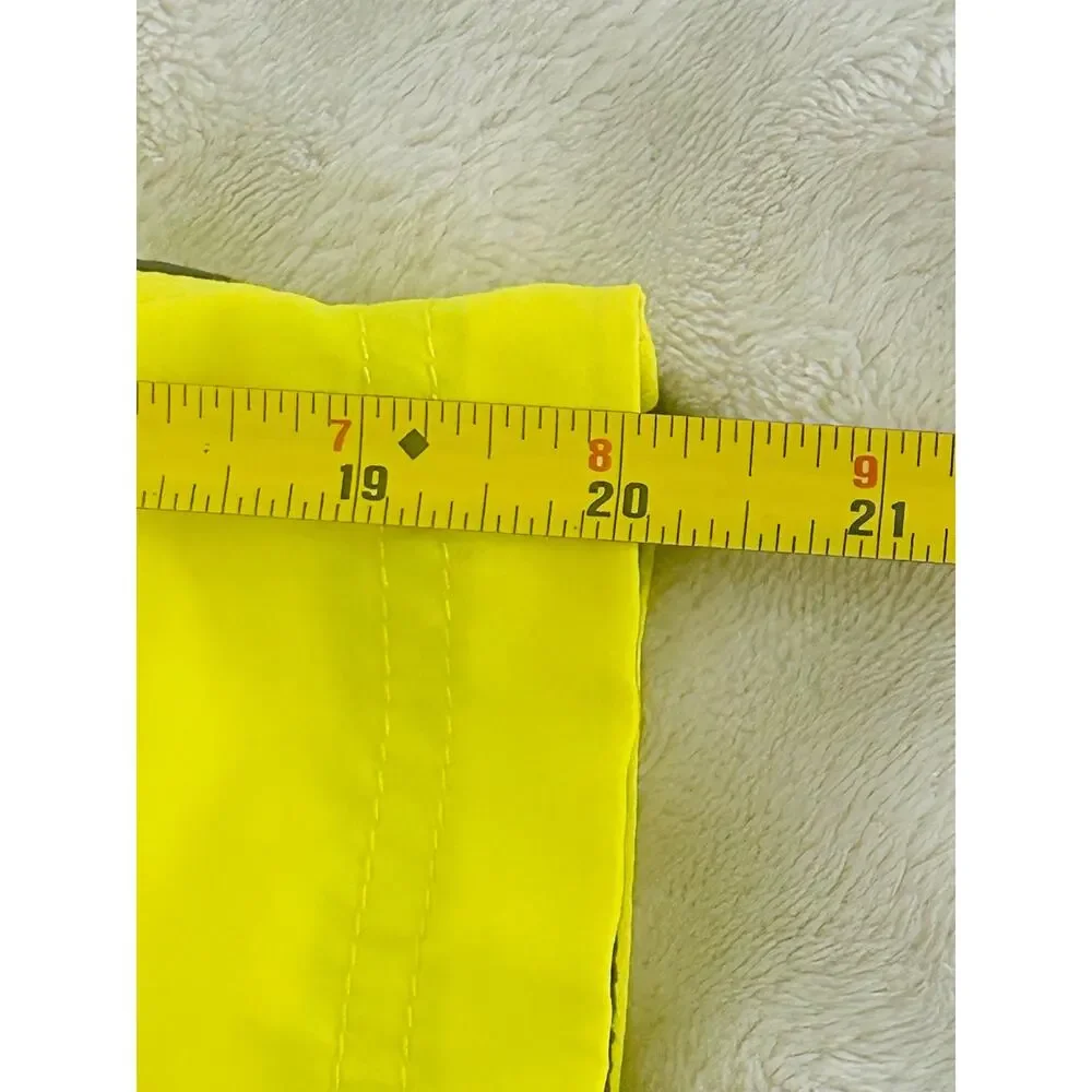 Speedo swim trunks in Men’s large